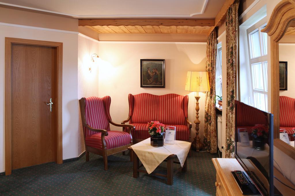 Hotel Edelweiss Garni Γκάρμις-Παρτενκίρχεν Δωμάτιο φωτογραφία